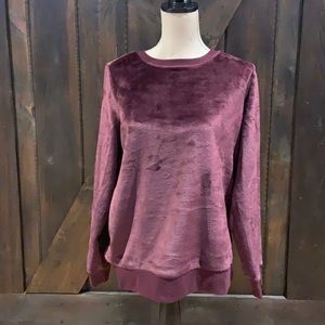 Super soft cozy crew neck GAIAM sweater